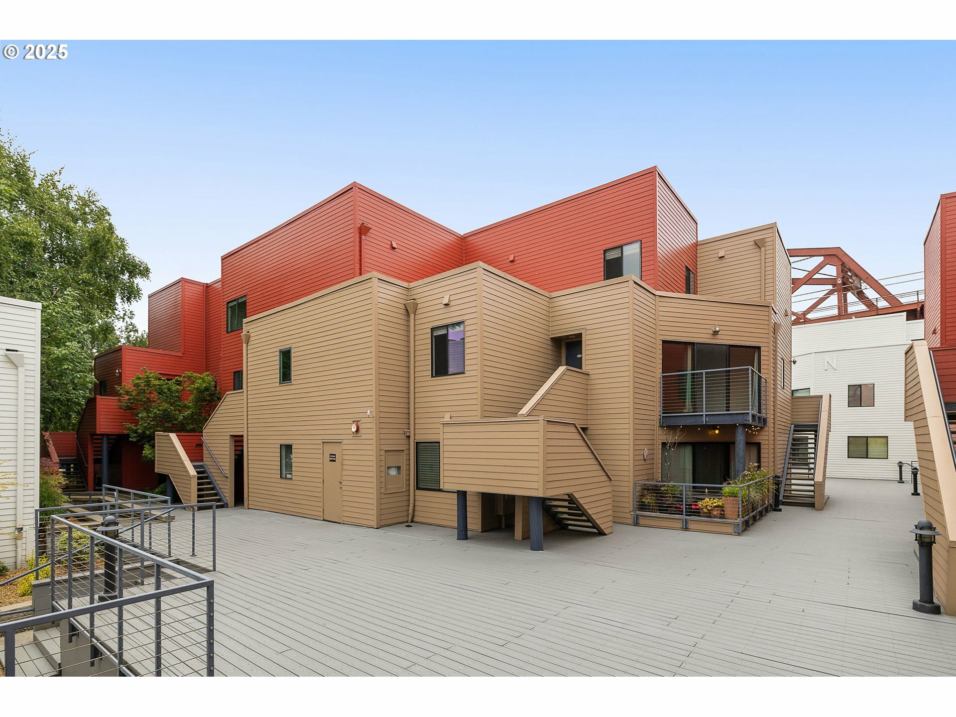 Property Photo:  1010 NW Naito Pkwy M15  OR 97209 