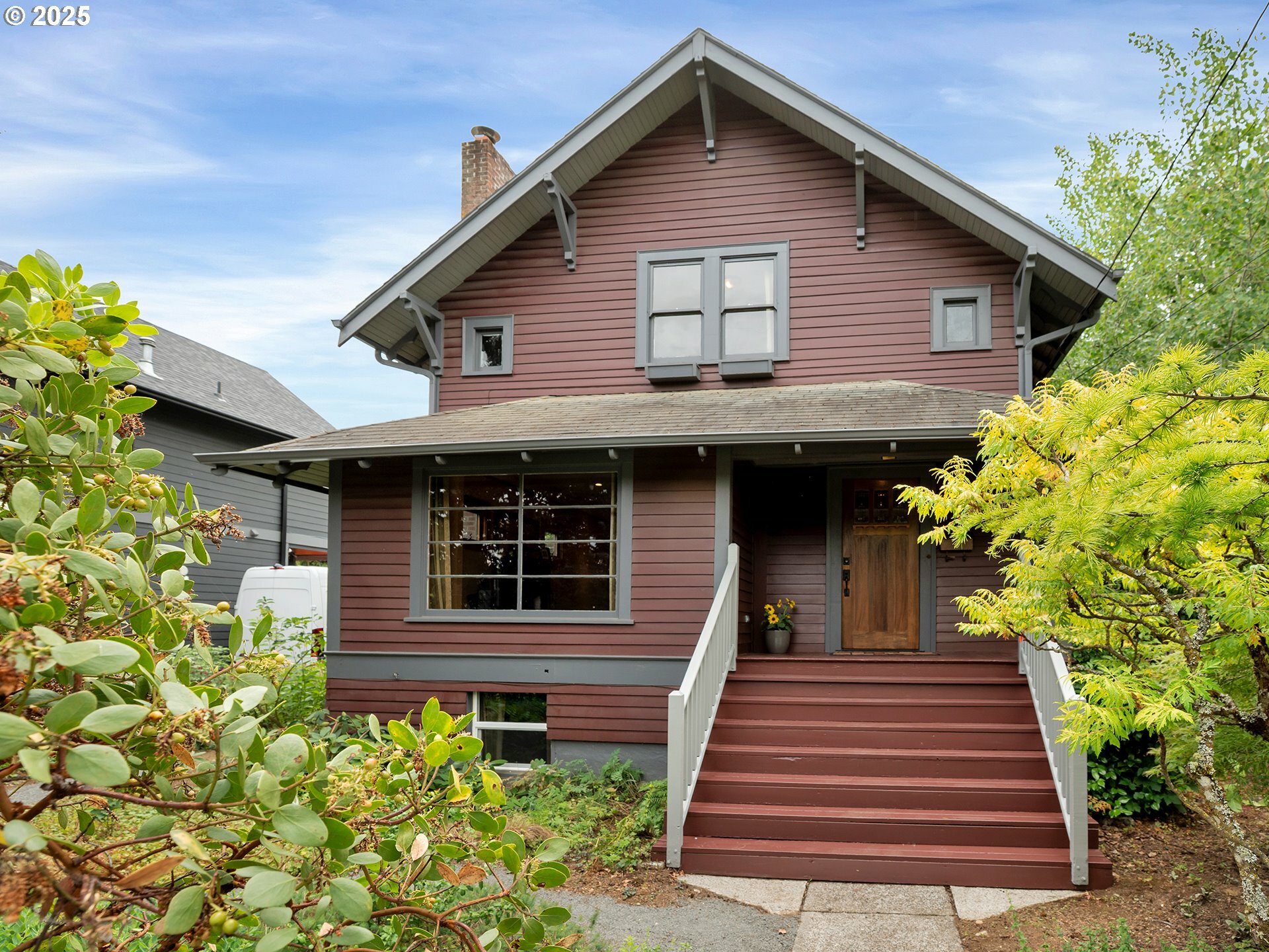 Property Photo: 6222 NE Clackamas St OR 97213