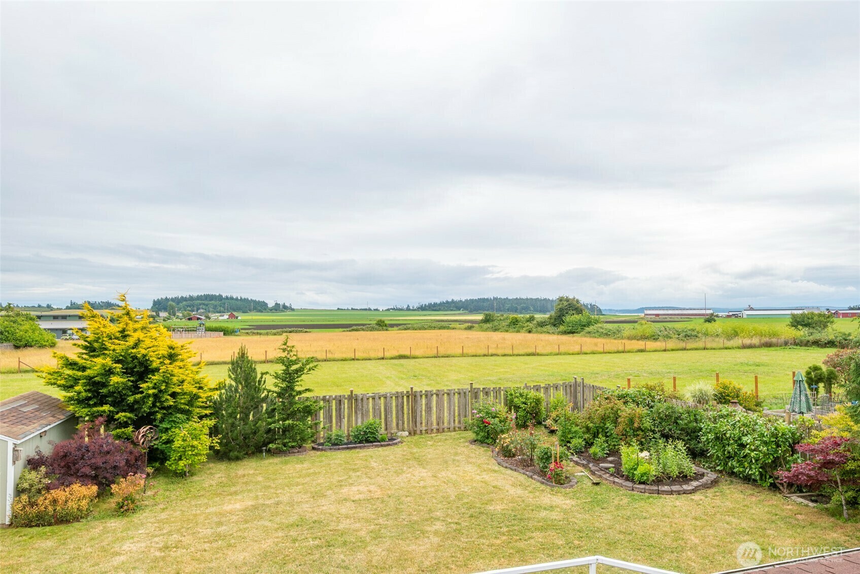 Property Photo: 47 SW Bainbridge Lane WA 98239