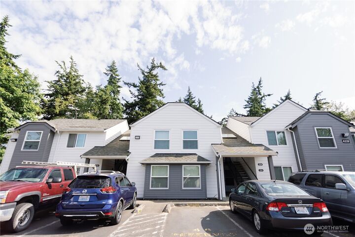 4228  Wintergreen Lane 124  Bellingham WA 98226 photo