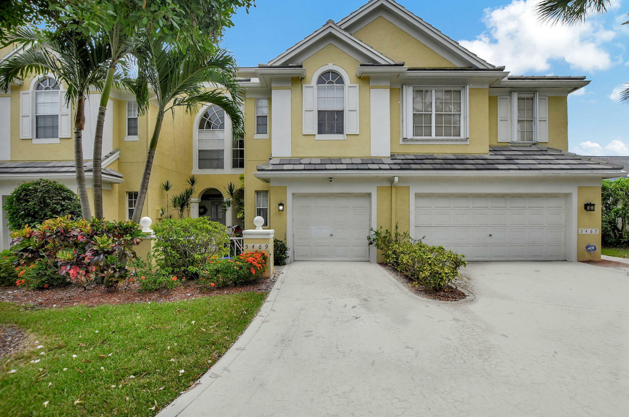 Property Photo:  5469 Grand Park Place  FL 33486 