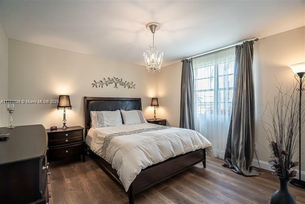 Property Photo: 1245 SW 46th Avenue 1215 FL 33069