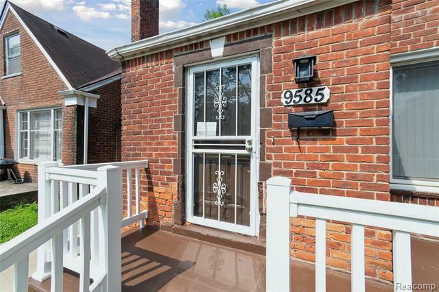 Property Photo:  9585 Asbury Park  MI 48227 