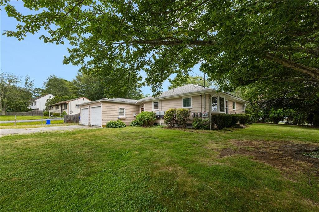 Property Photo:  82 Sherry Avenue  RI 02809 