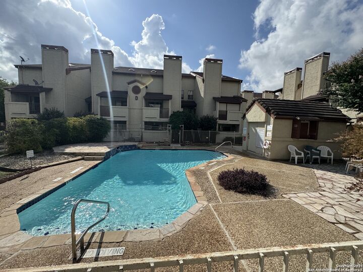 Property Photo:  5322 Medical E208  TX 78240 