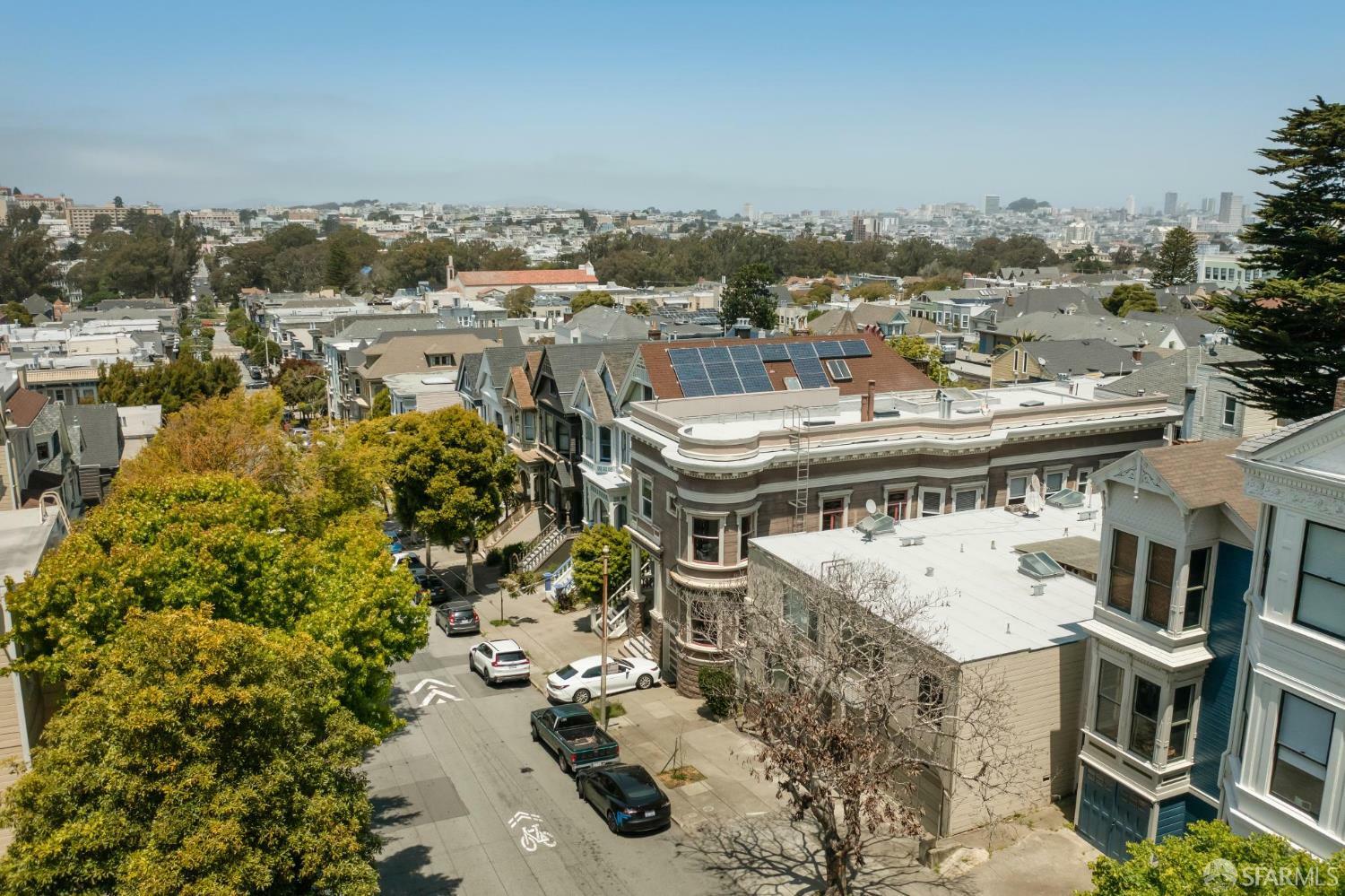 Property Photo: 720 Ashbury Street CA 94117