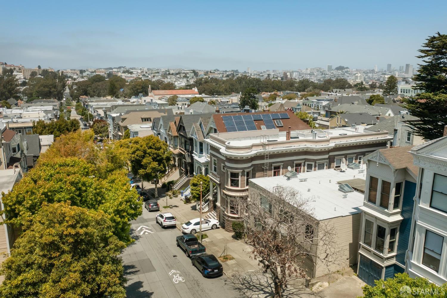 Property Photo: 720 Ashbury Street CA 94117
