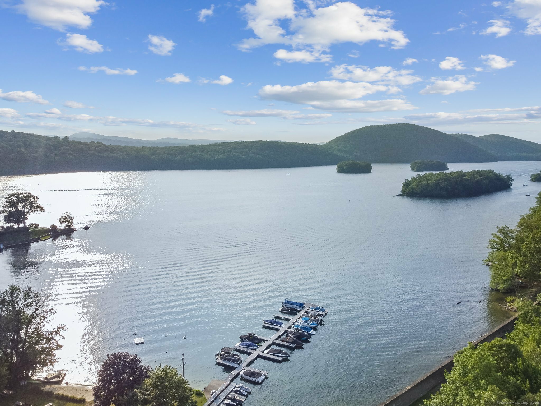 Property Photo:  17 Candlewood Heights  CT 06776 