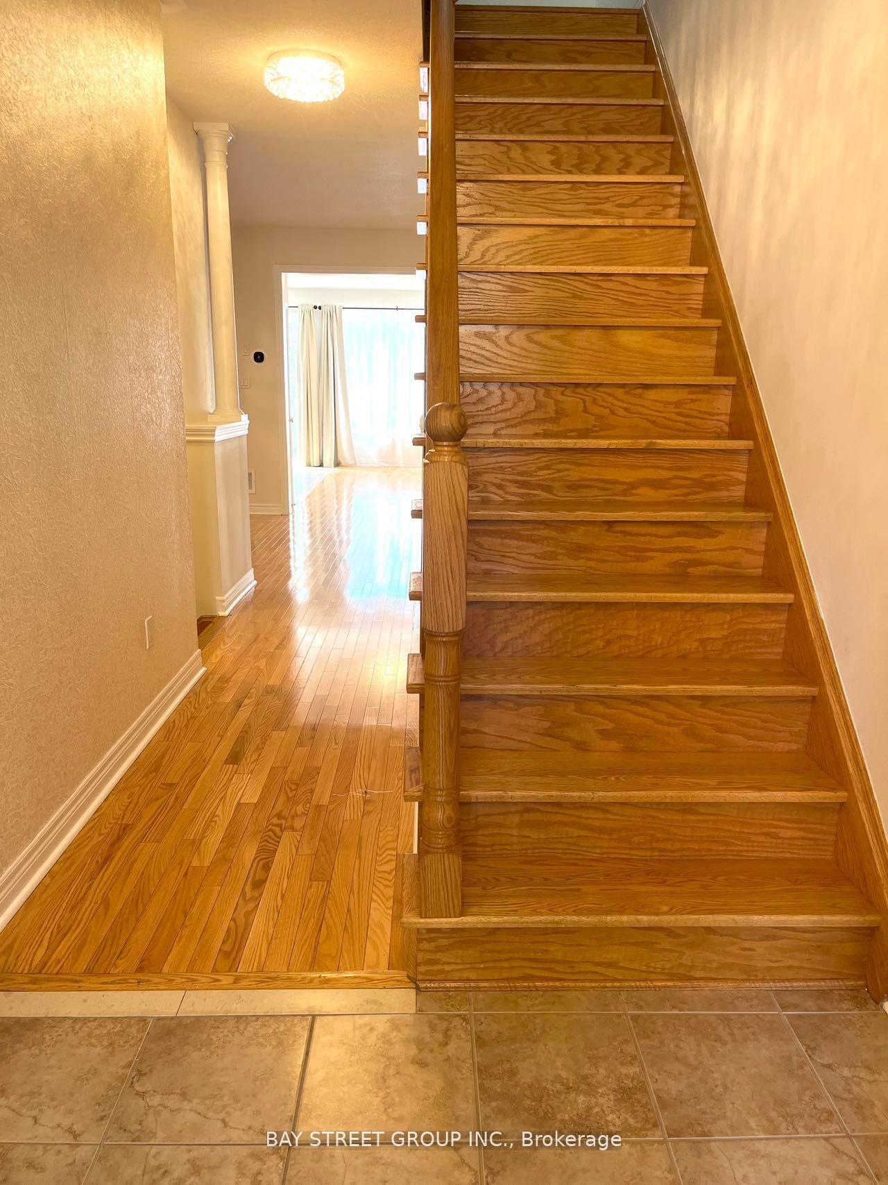 Property Photo:  8 Carrier Crescent  ON L6A 0T9 