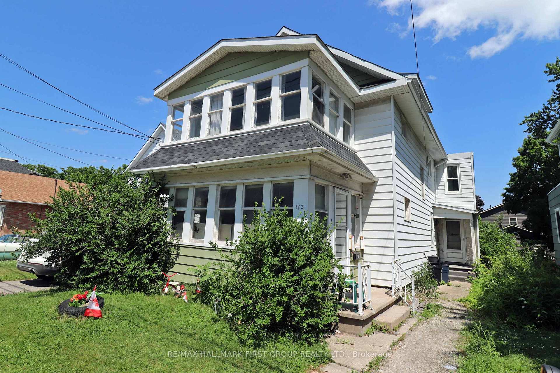 Property Photo: 143 Brockville Street ON K7A 3Y7