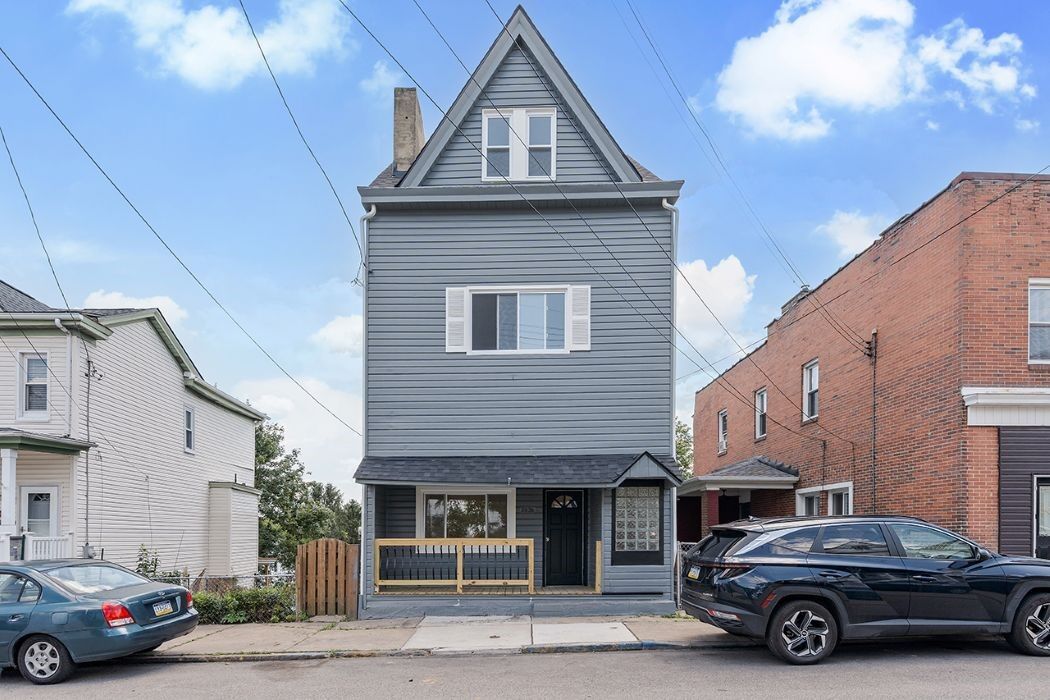 Property Photo:  2636 Cobden St  PA 15203 