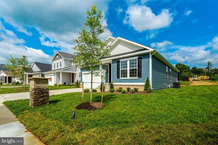 100 Midsummer Lane  Middletown VA 22645 photo