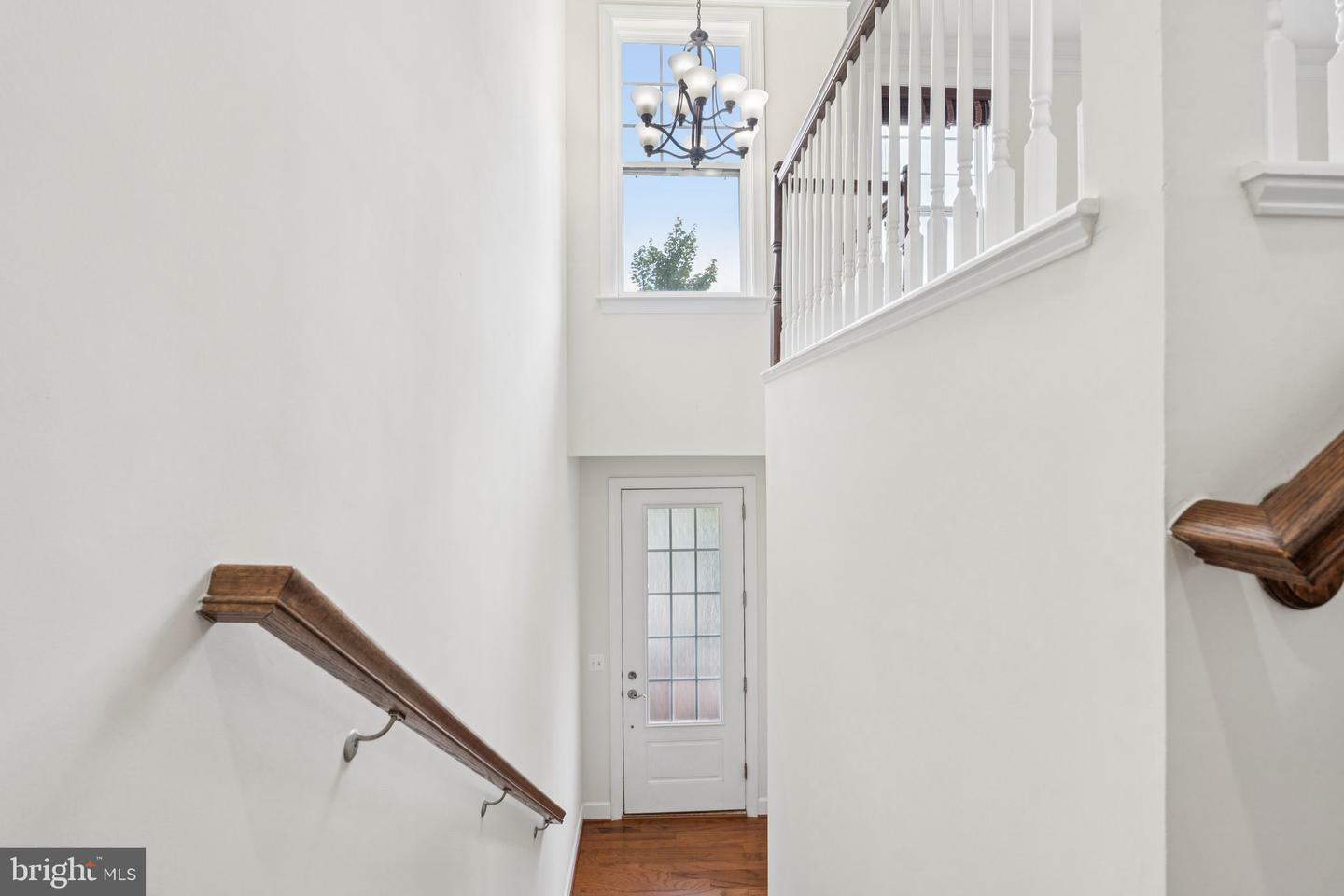 Property Photo:  10290 Greenspire Drive  VA 22124 