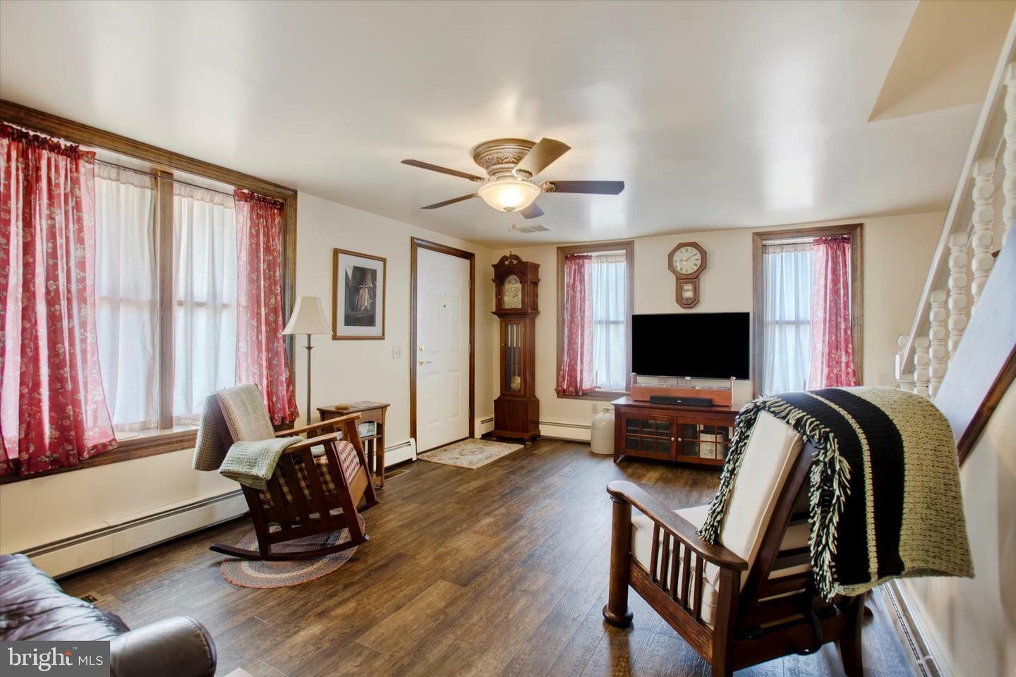 Property Photo:  1 N High Street  PA 17240 