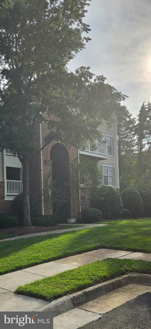 Property Photo: 21845 Baldwin Square 201 VA 20164