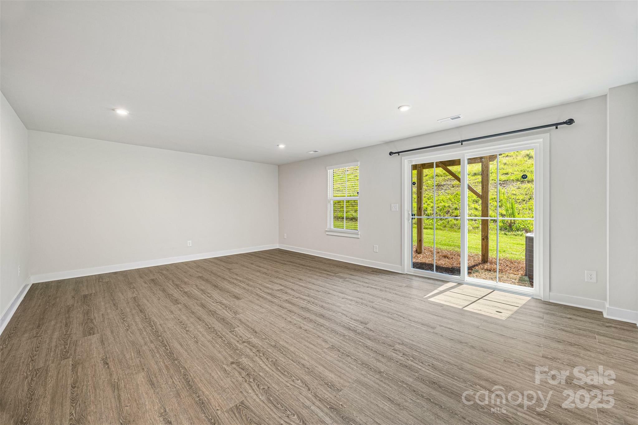 Property Photo: 2040 Dornoch Road SC 29708