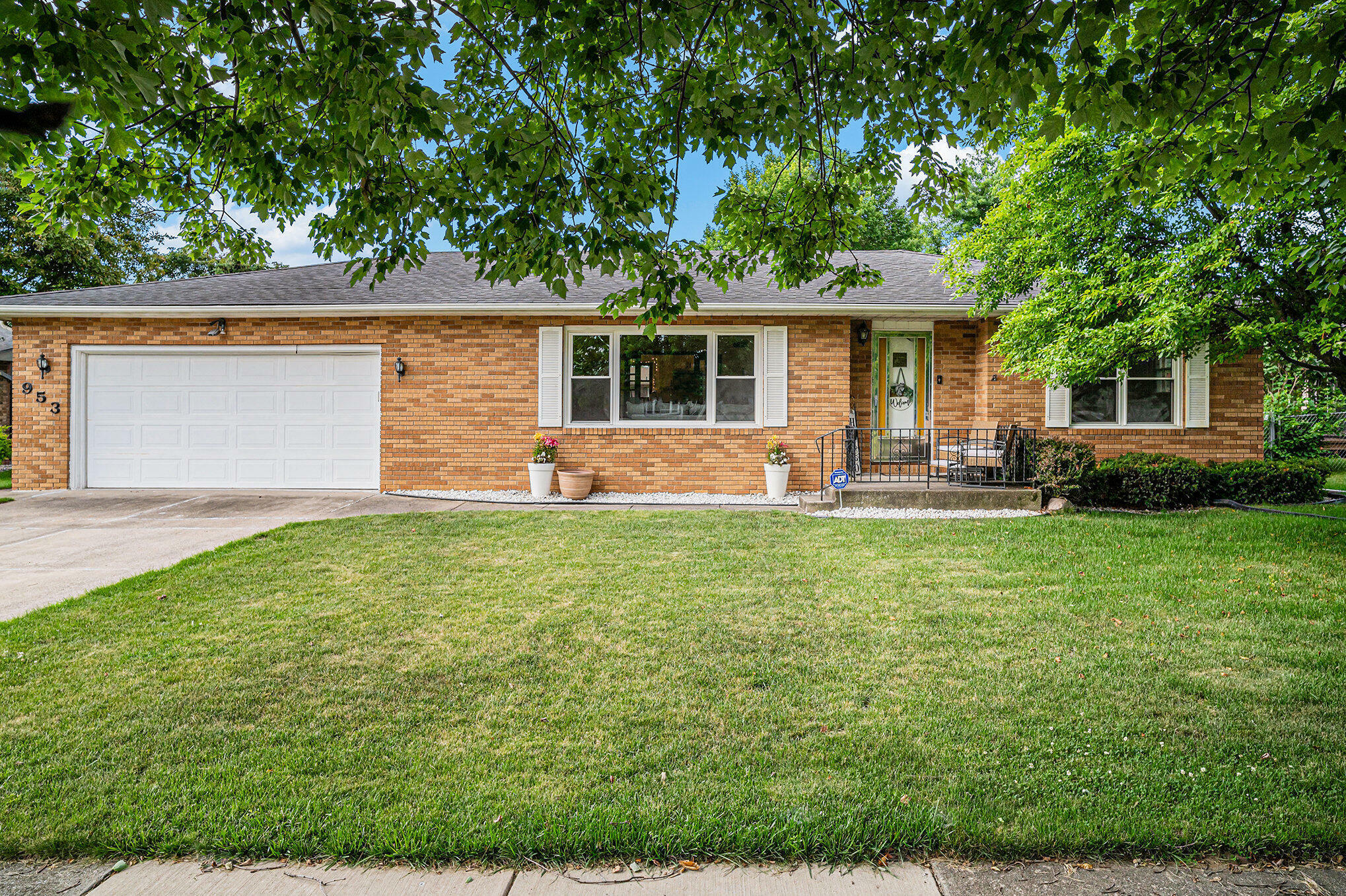 Property Photo:  953 Seneca Drive  IN 46307 