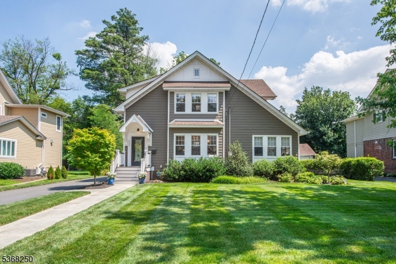 622 Saint Marks Ave  Westfield Town NJ 07090 photo