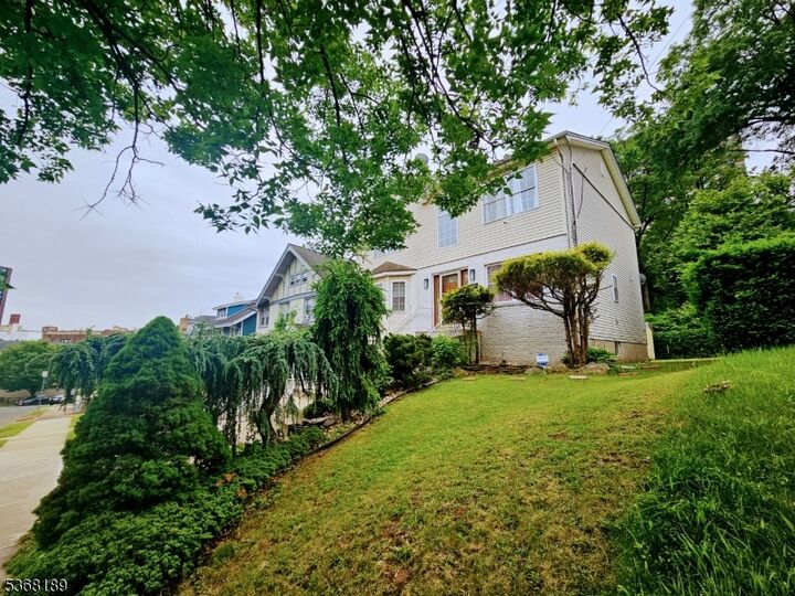 Property Photo: 30 Custer Ave NJ 07112