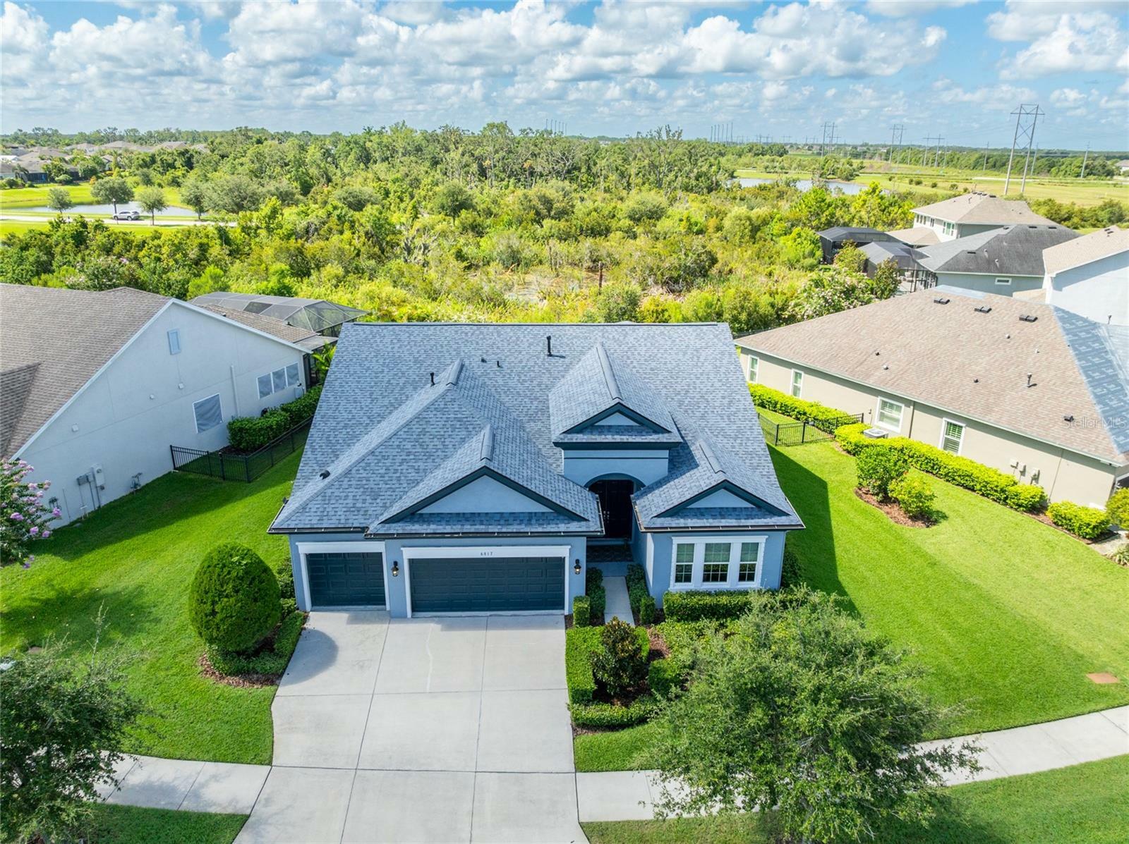 Property Photo: 6817 Ebb Tide Avenue FL 33572