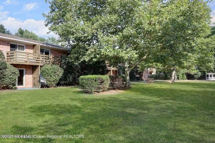Property Photo:  96 East Avenue 40  NJ 07716 