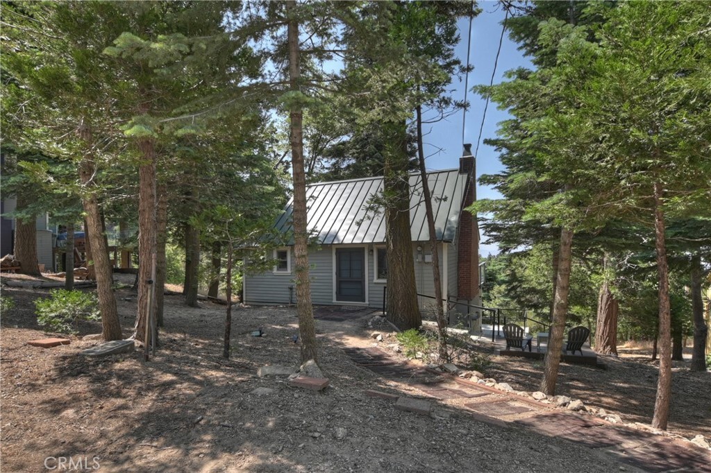 Property Photo:  1040 Mile High Road  CA 92391 