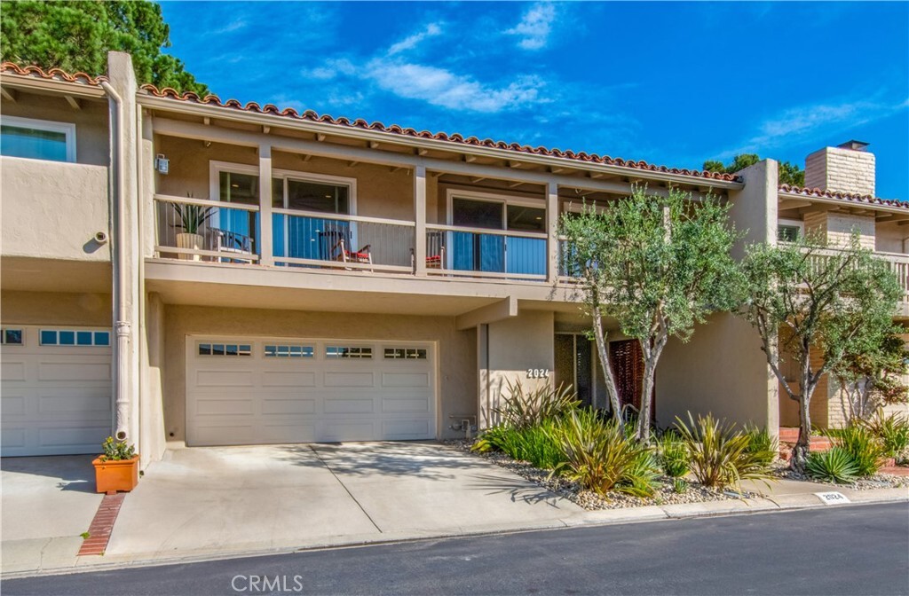 Property Photo: 2024 Avenida Chico CA 92660
