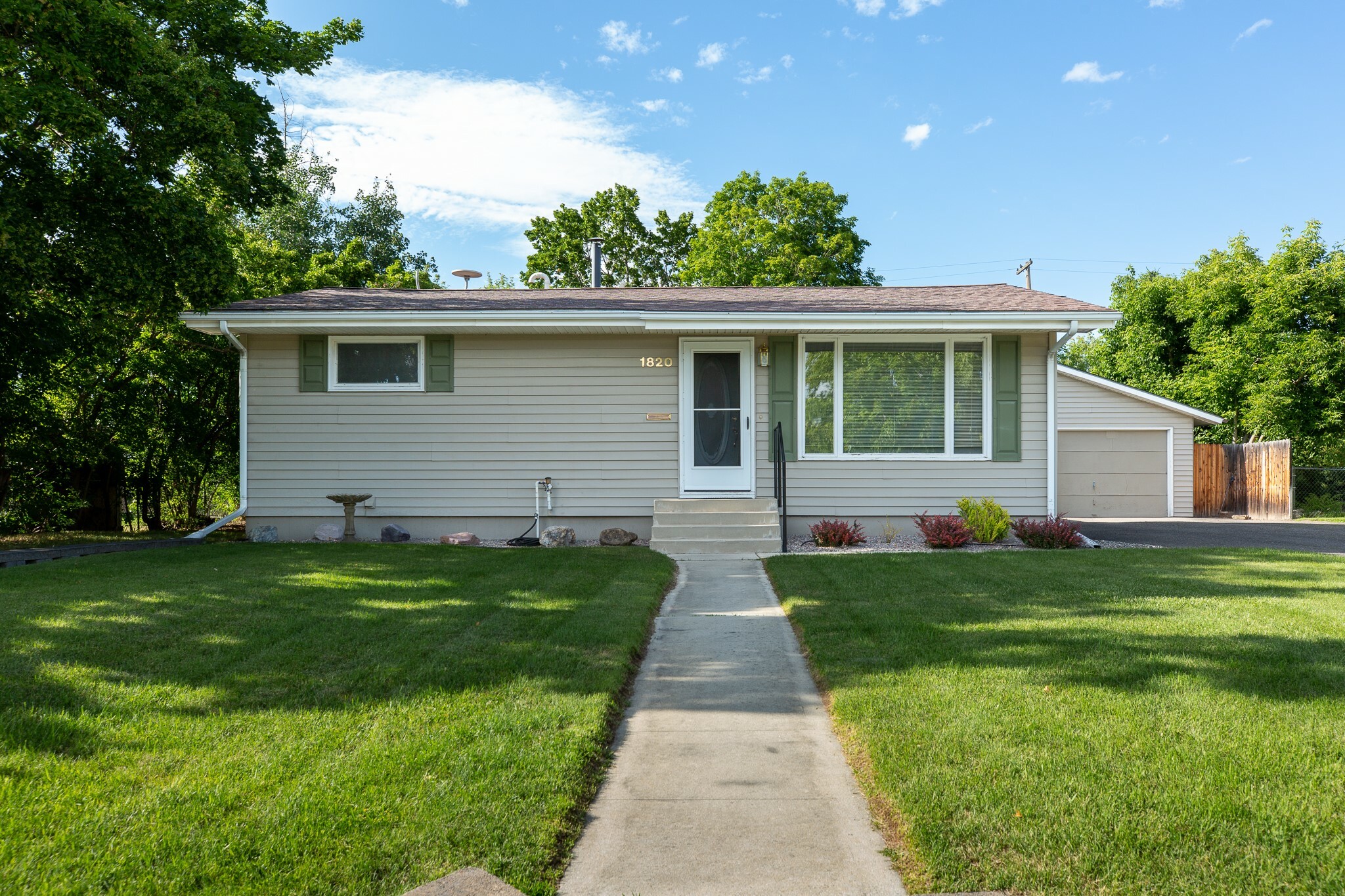 Property Photo:  1820 McDonald Avenue  MT 59801 