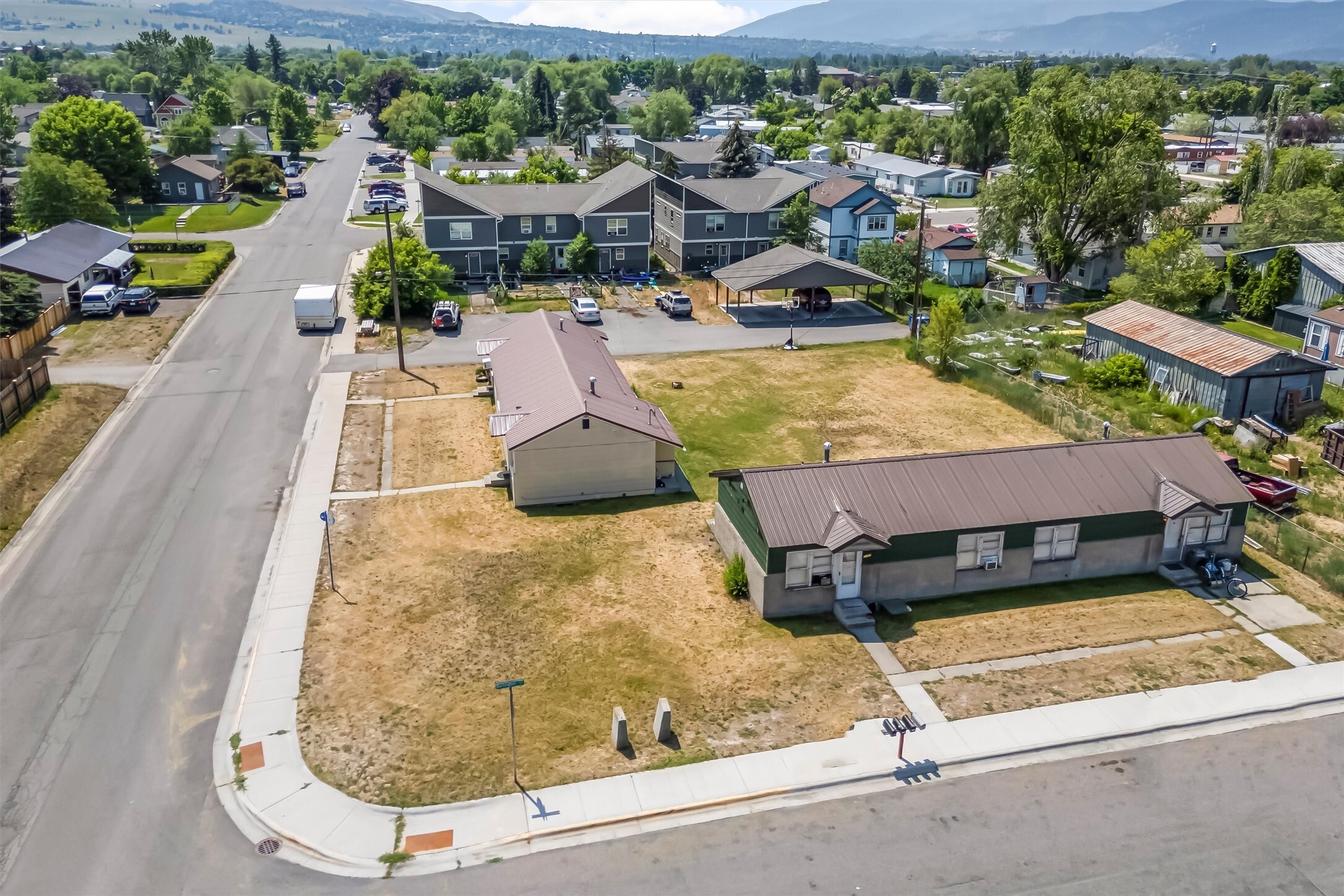 Property Photo: 2307 Burlington Avenue MT 59801