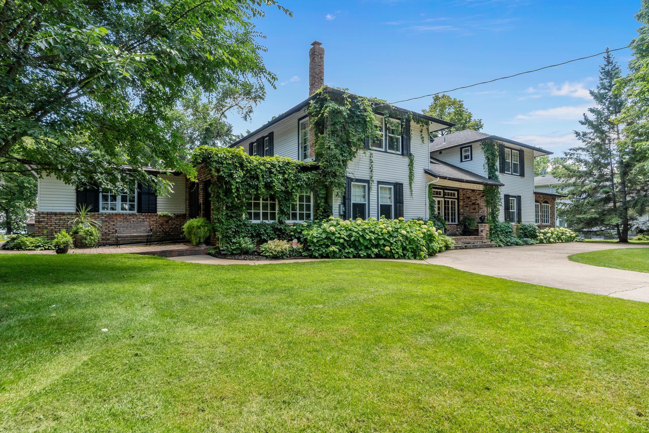 Property Photo:  3307 N Nokomis NE  MN 56308 