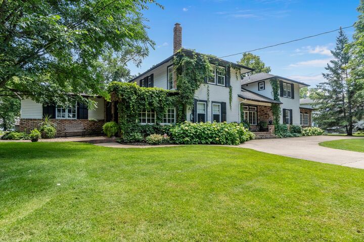 Property Photo:  3307 N Nokomis NE  MN 56308 