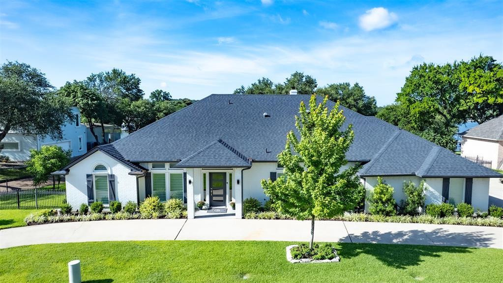Property Photo: 8421 Crosswind Drive TX 76179