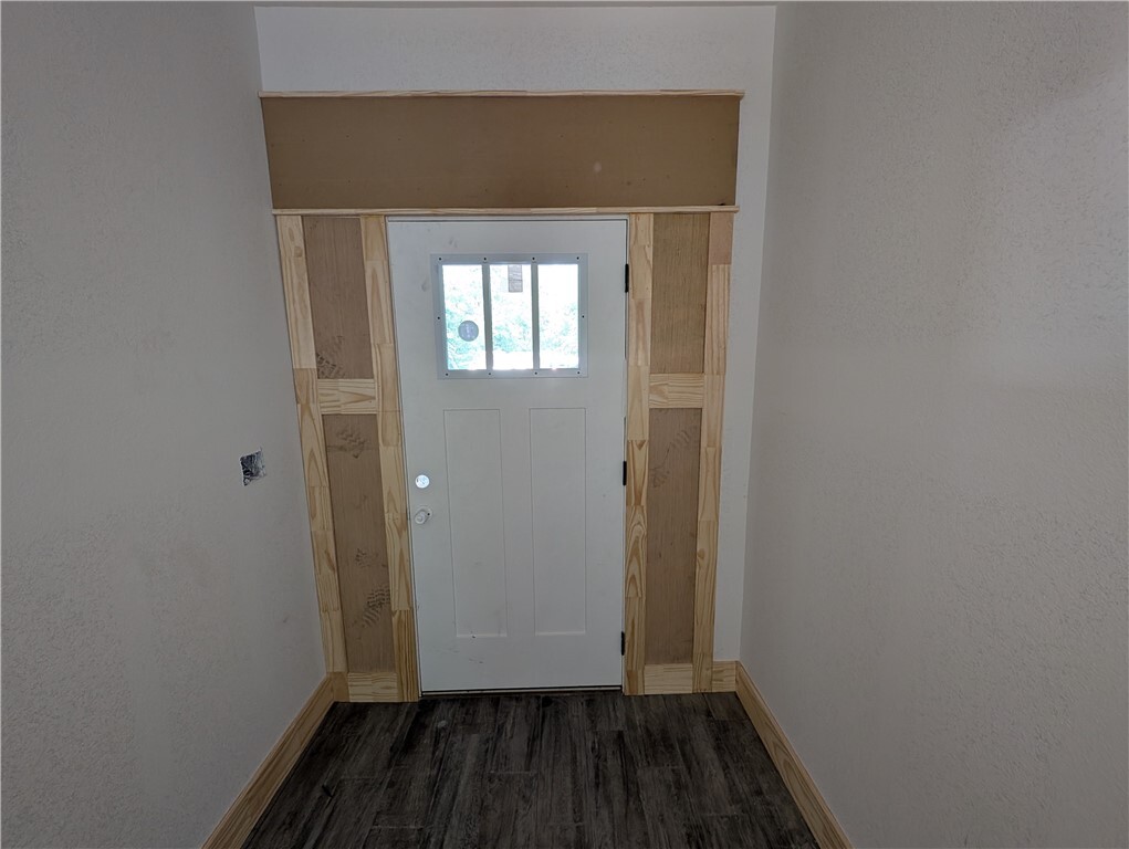 Property Photo: 3 Ulverston Drive AR 72714