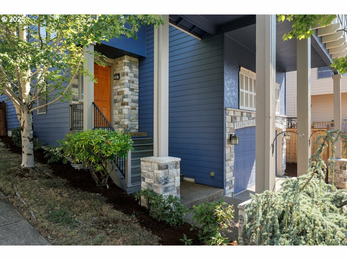 Property Photo:  11687 NW Benburb Ln  OR 97229 