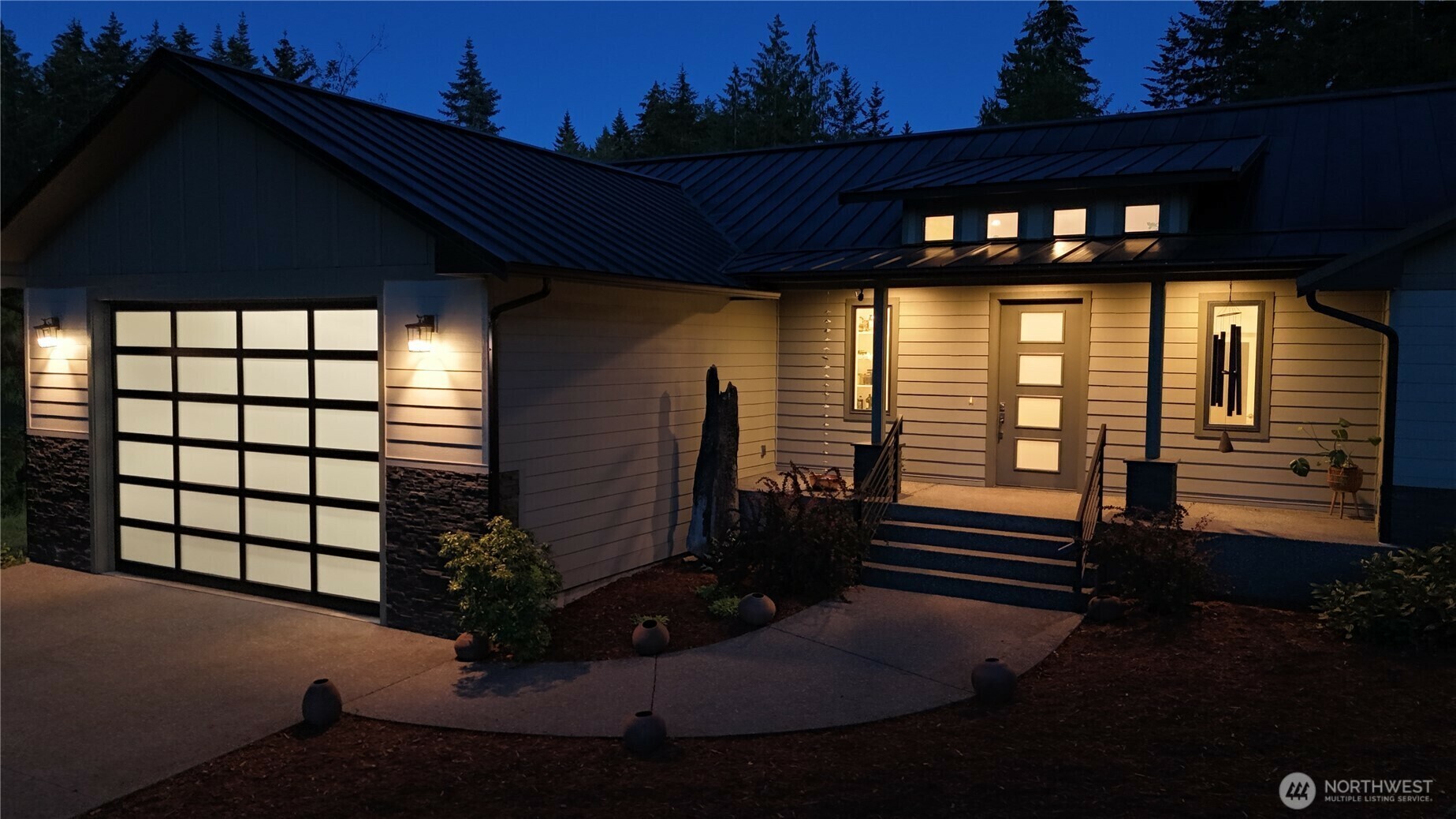 Property Photo: 882 Gellor WA 98362