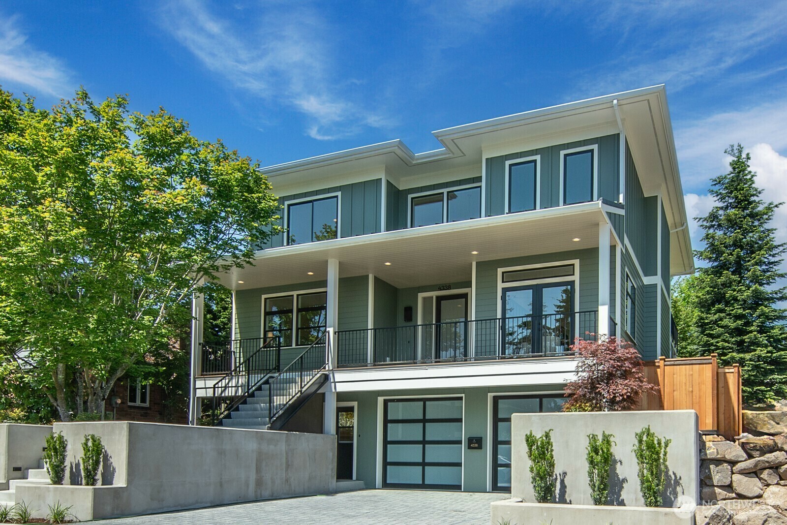 Property Photo:  4338 NE 58th Street  WA 98105 