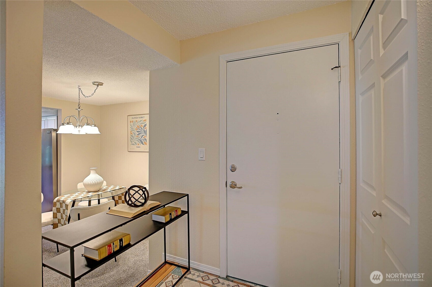 Property Photo: 4641 W Lake Sammamish Parkway SE F205 WA 98027