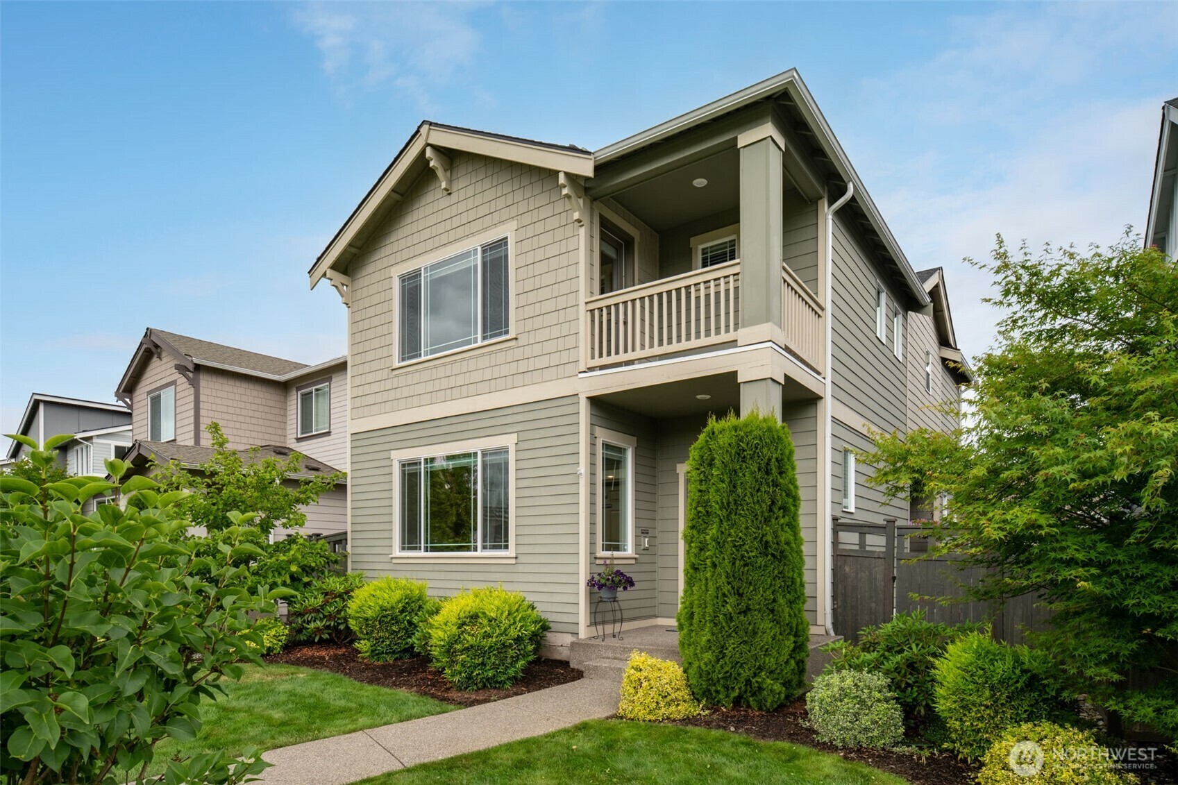 Property Photo:  32828 SE Cottonwood Street  WA 98010 