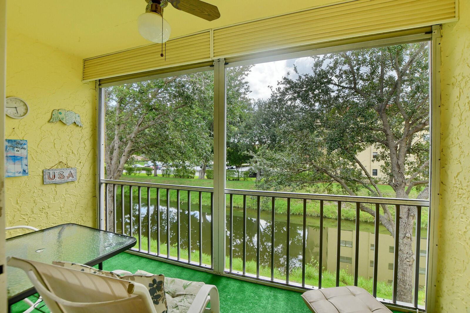 Property Photo:  9826 Marina Boulevard 1027  FL 33428 
