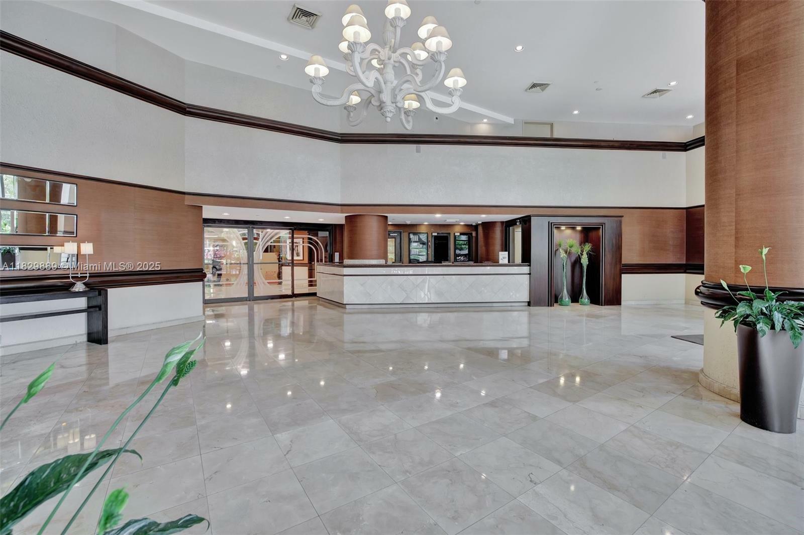 Property Photo:  3400 NE 192nd St 1606  FL 33180 