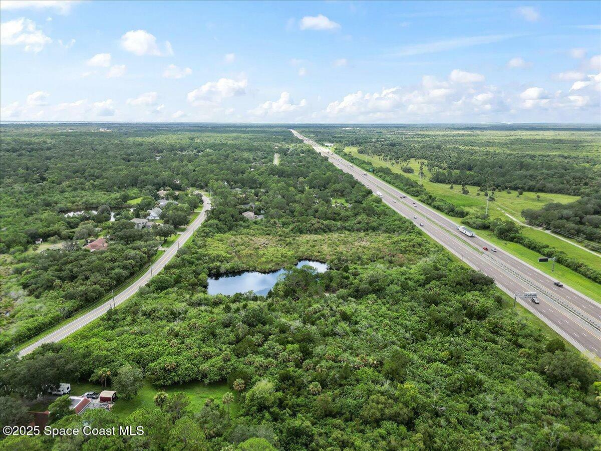 Property Photo: 7435 Windover Way FL 32780