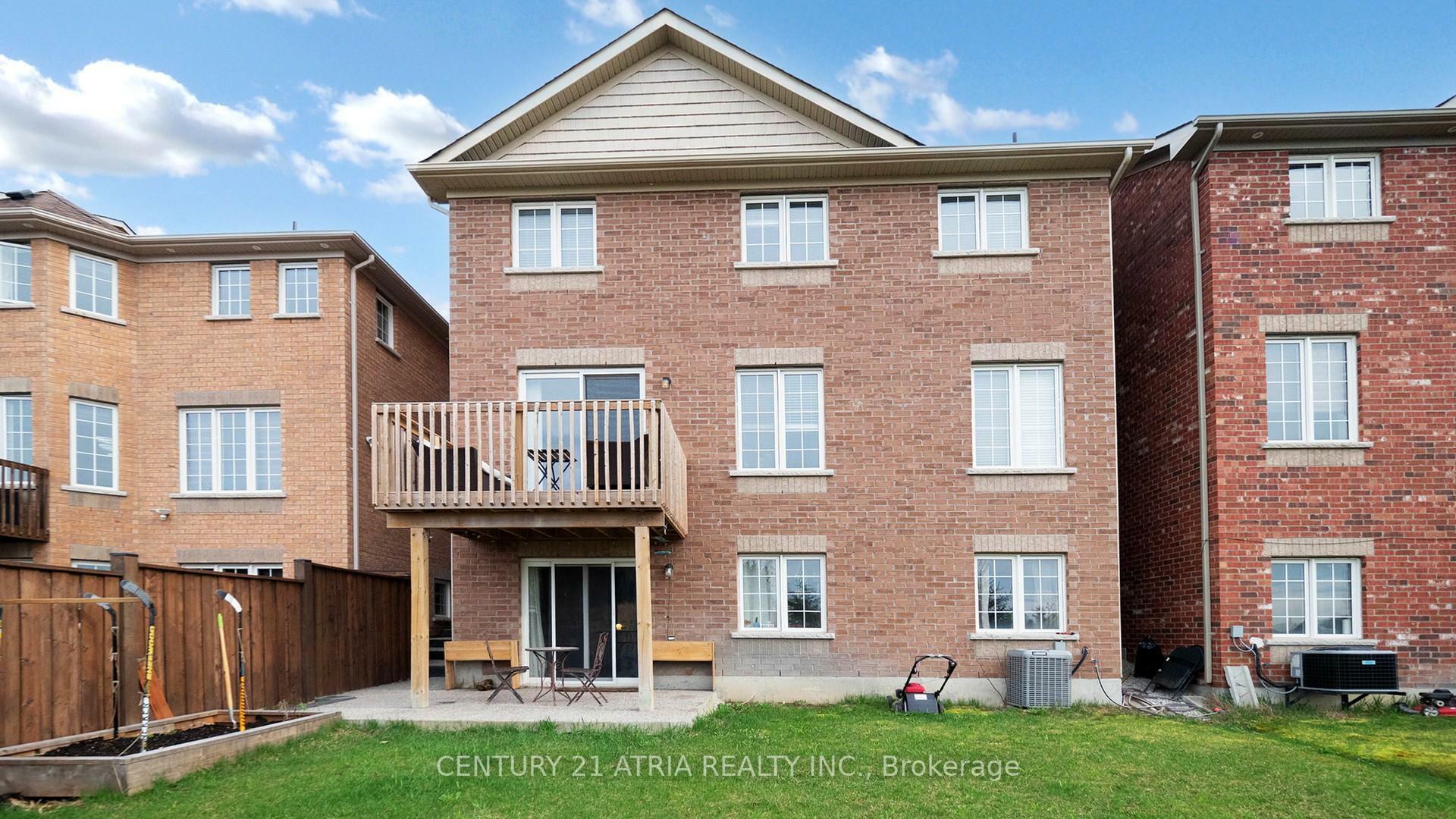 Photo de la propriété: 101 Bonnieglen Farm Boulevard Bsmt ON L7C 4B4