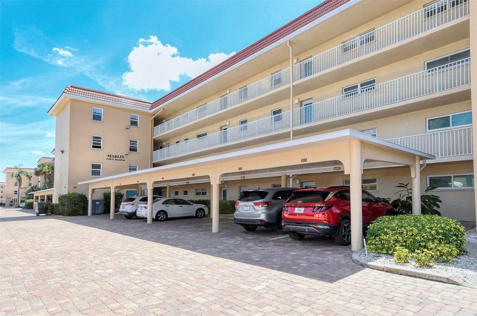 Property Photo: 1250 N Portofino Drive 208 FL 34242