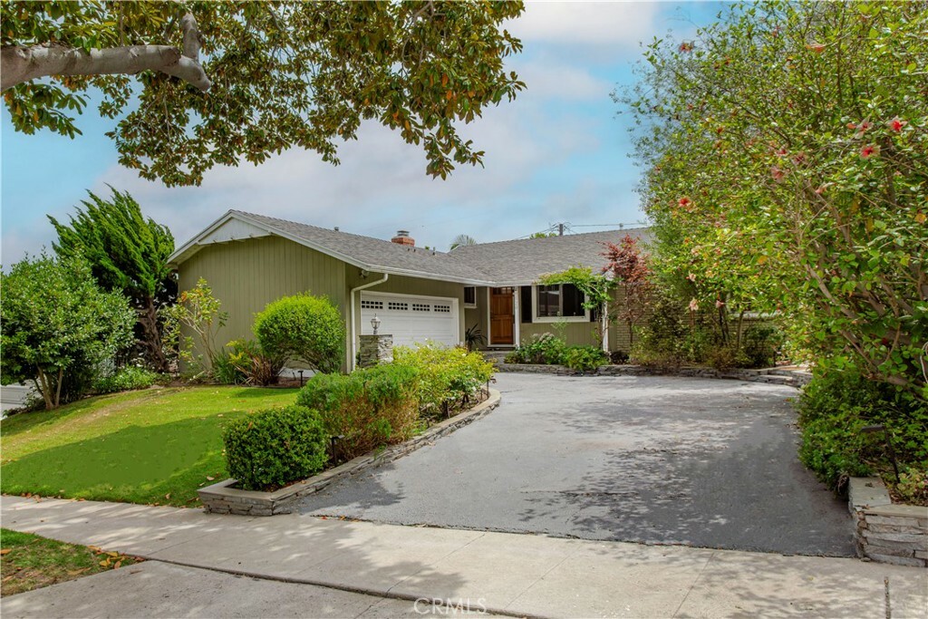 7520 W 90th Street  Los Angeles CA 90045 photo