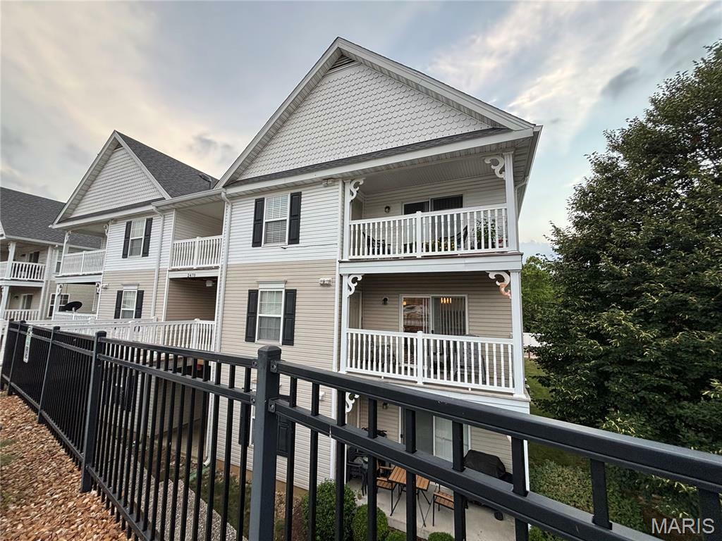 Property Photo: 2470 Lampong Drive 200B MO 63125