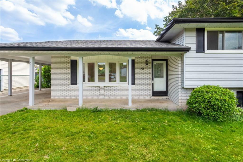 Property Photo:  20 Lambert Place  ON N2A 1N1 