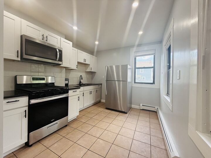 Property Photo: 183 Windsor St 1 MA 02139