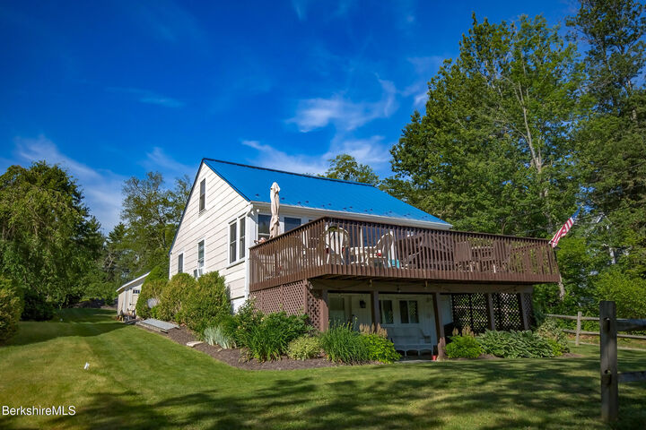 Property Photo: 8 Crawford Way MA 01253