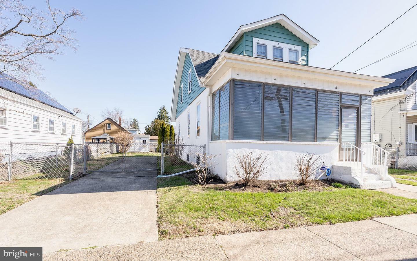 Property Photo:  10 Emeline Avenue  NJ 08610 