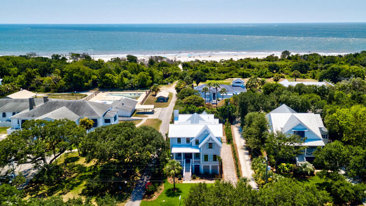 Property Photo: 1727 Atlantic Avenue SC 29482